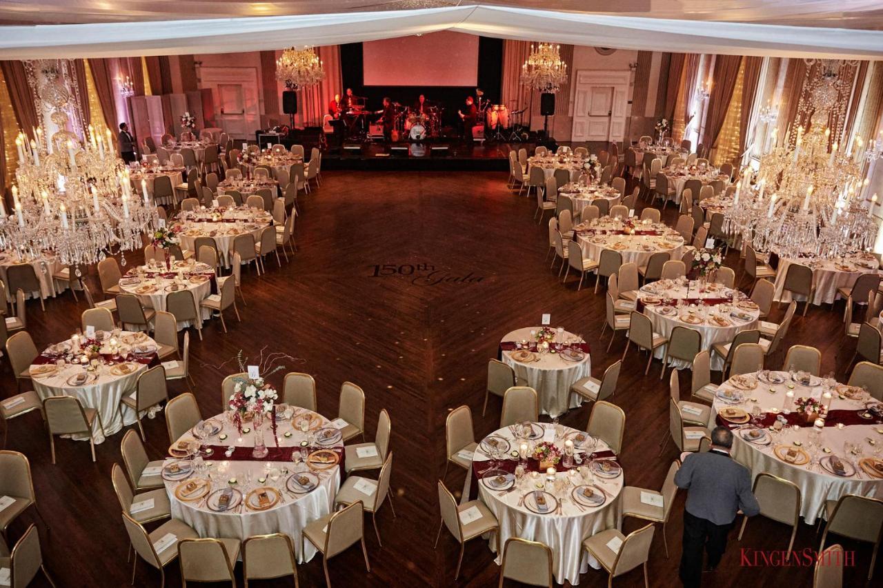 The Inn At The Standard Club Чикаго Экстерьер фото