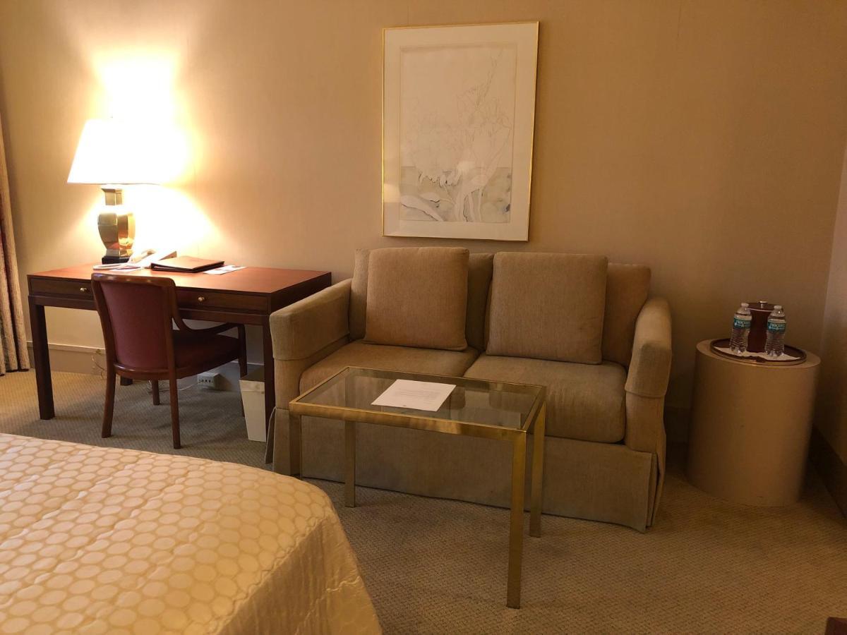 The Inn At The Standard Club Чикаго Экстерьер фото
